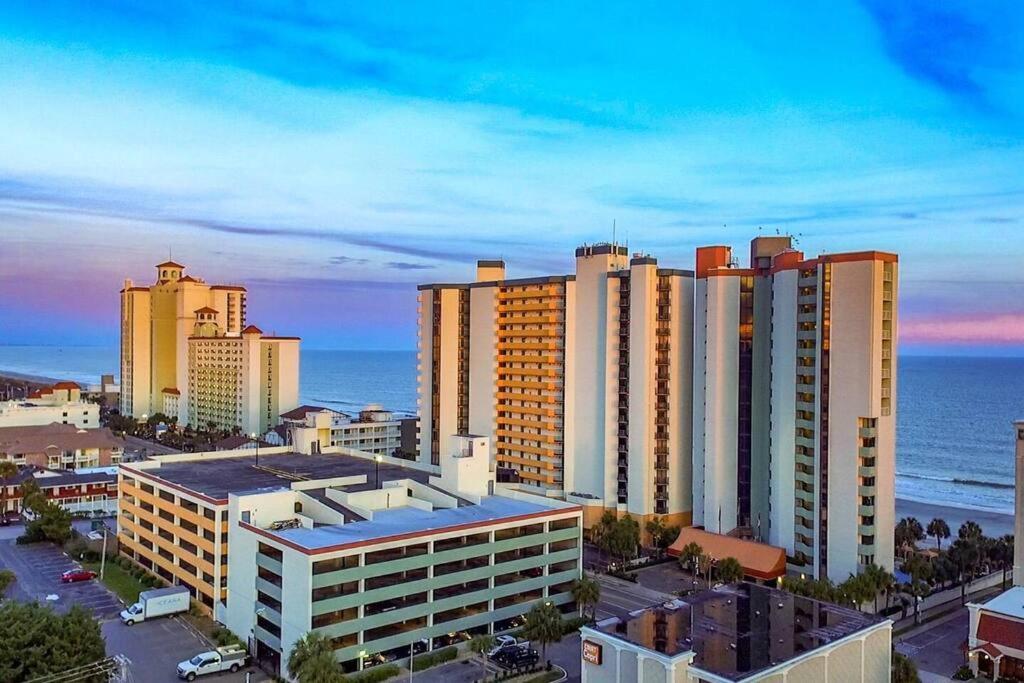 Апартаменты Upscale Oceanview 1Br Dog Friendly! 1104 Миртл-Бич Экстерьер фото